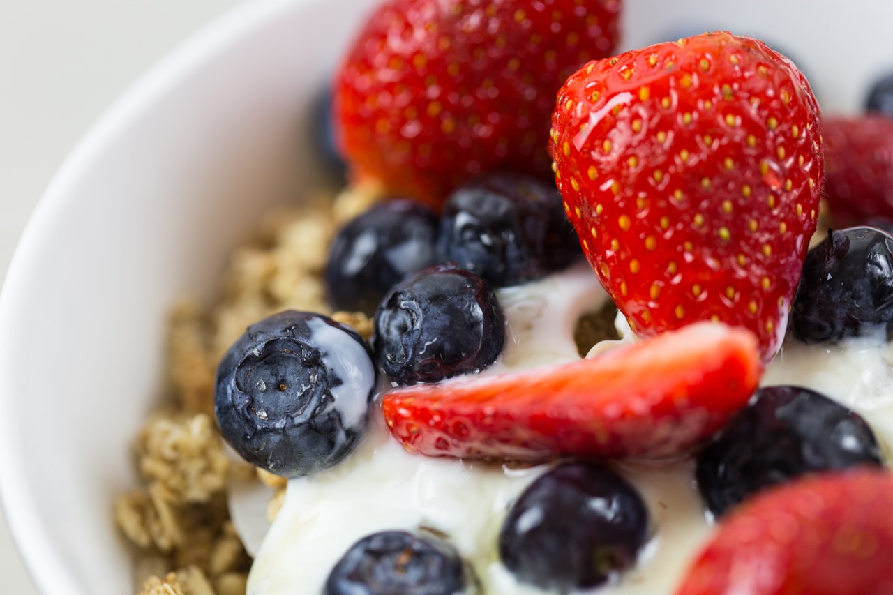 strawberry and yoghurt made from healthy breakfast recipes