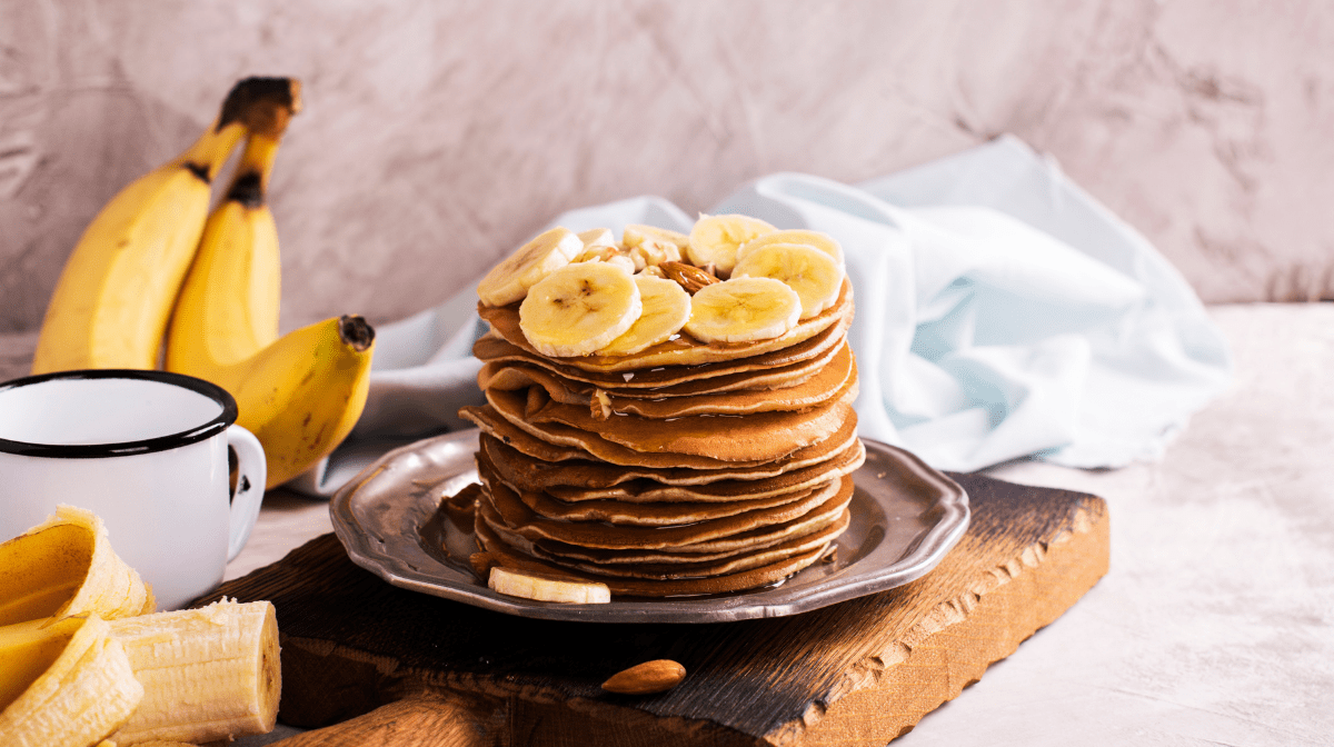 Vegan Banana Protein Pancakes